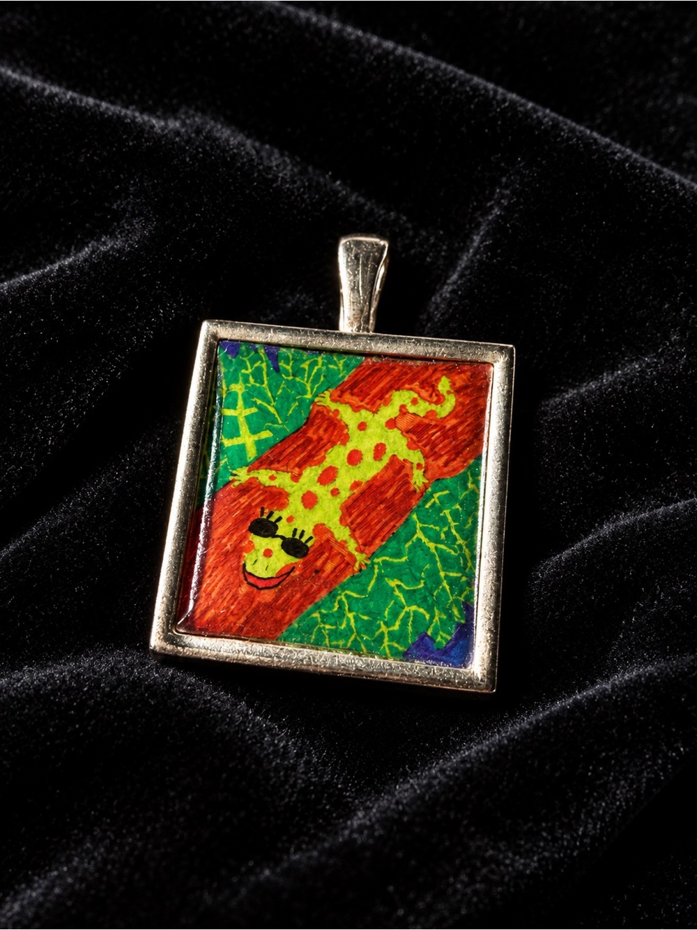 Handmade Reptile Pendant Necklace - Green & Orange Gecko Design